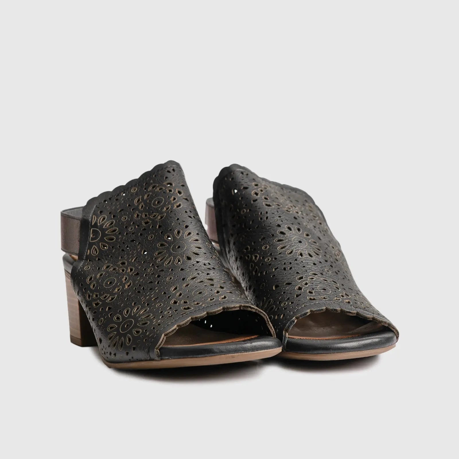 Leather Comfort High Heel Sandal Black 202