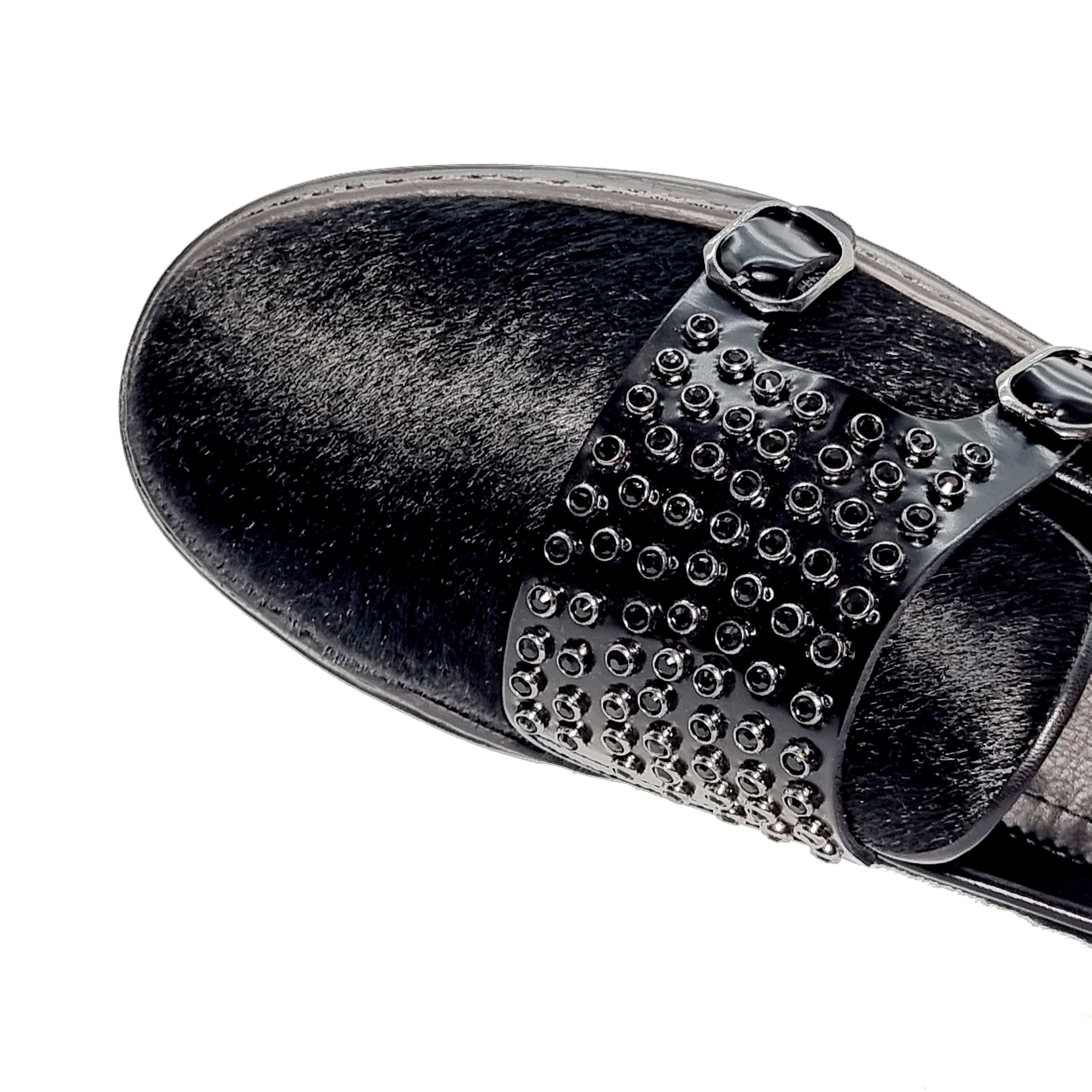 Casual Comfort Sneakers - ELI10350