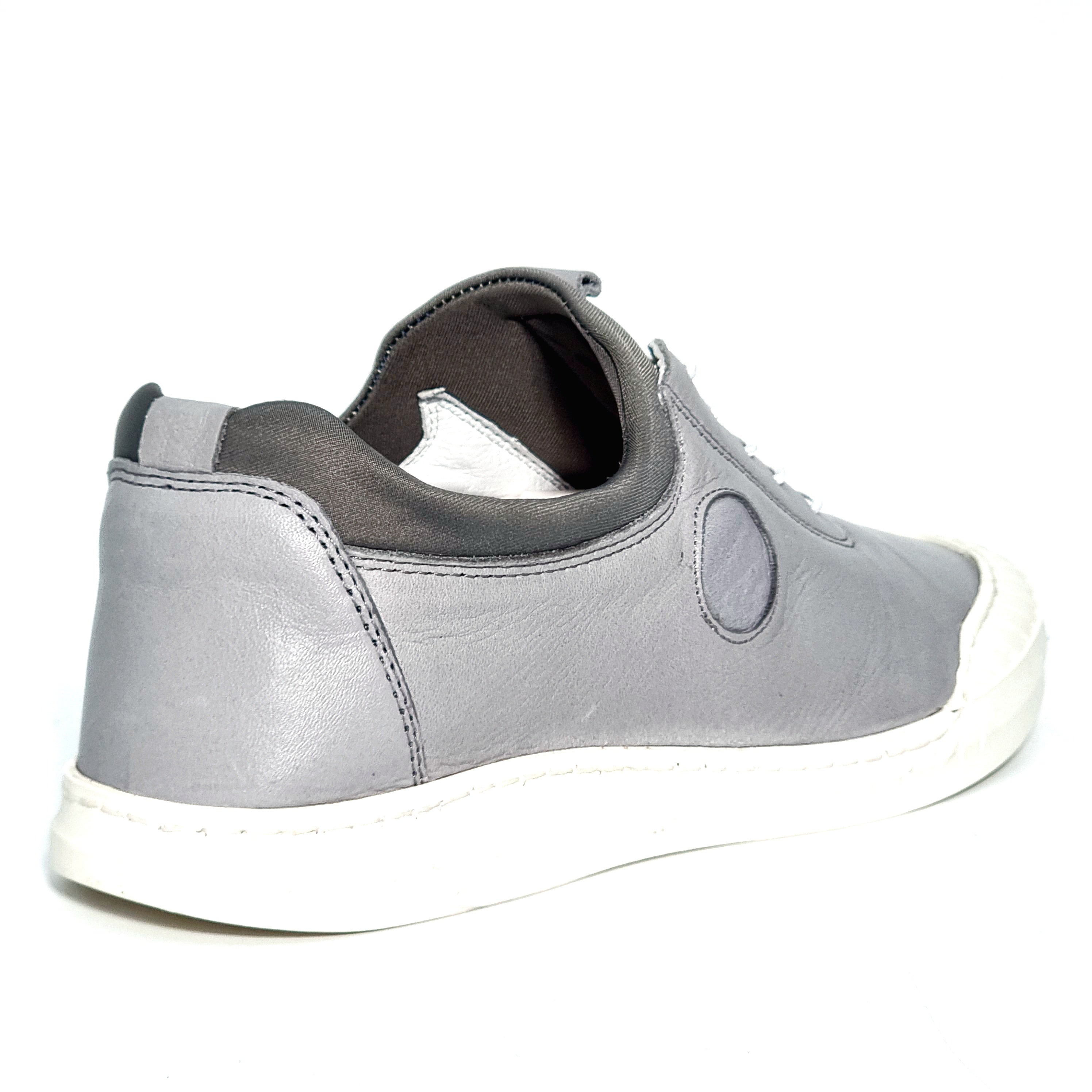 Casual Comfort Sneakers - 04165