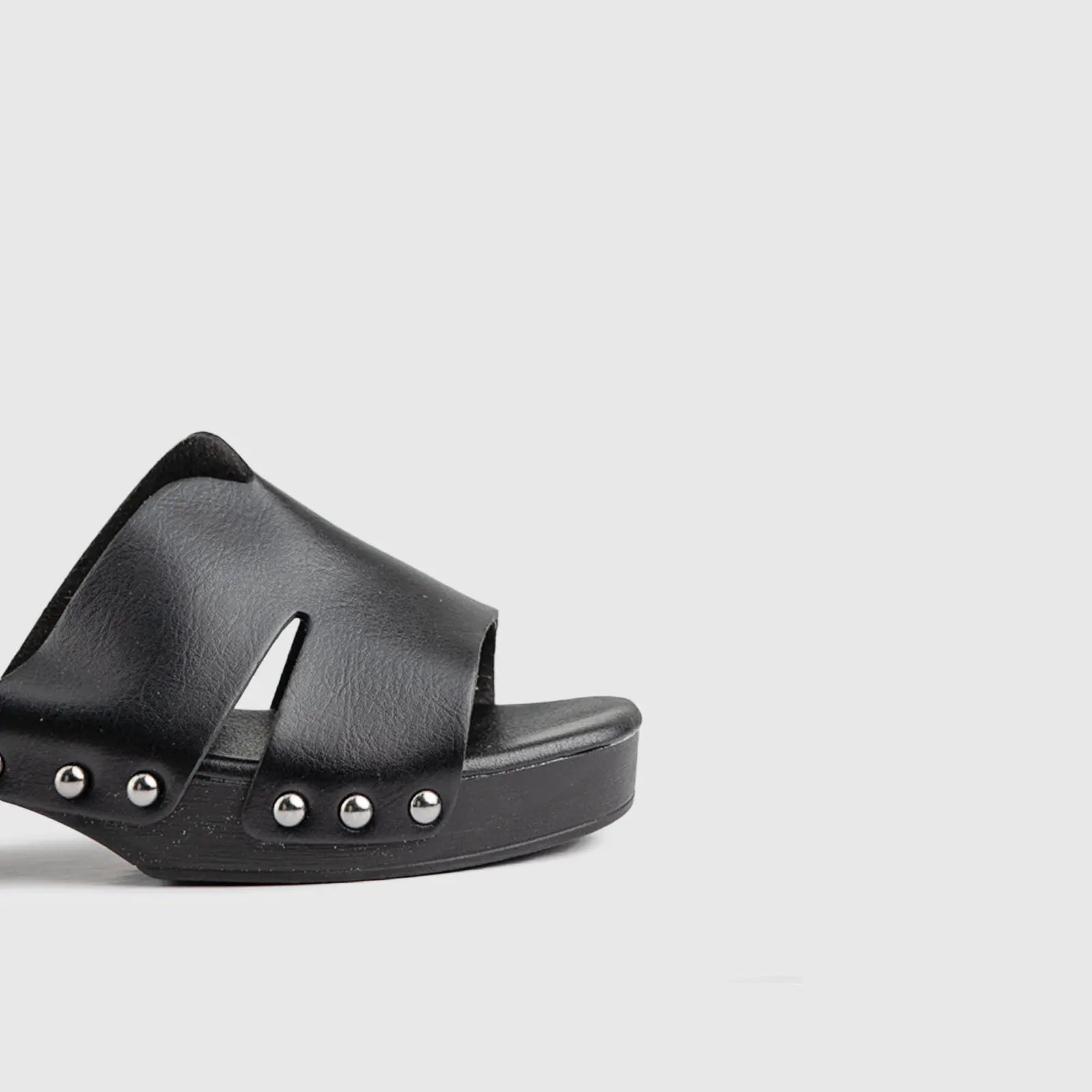 Soft Style Kesia Sandal Black 01404