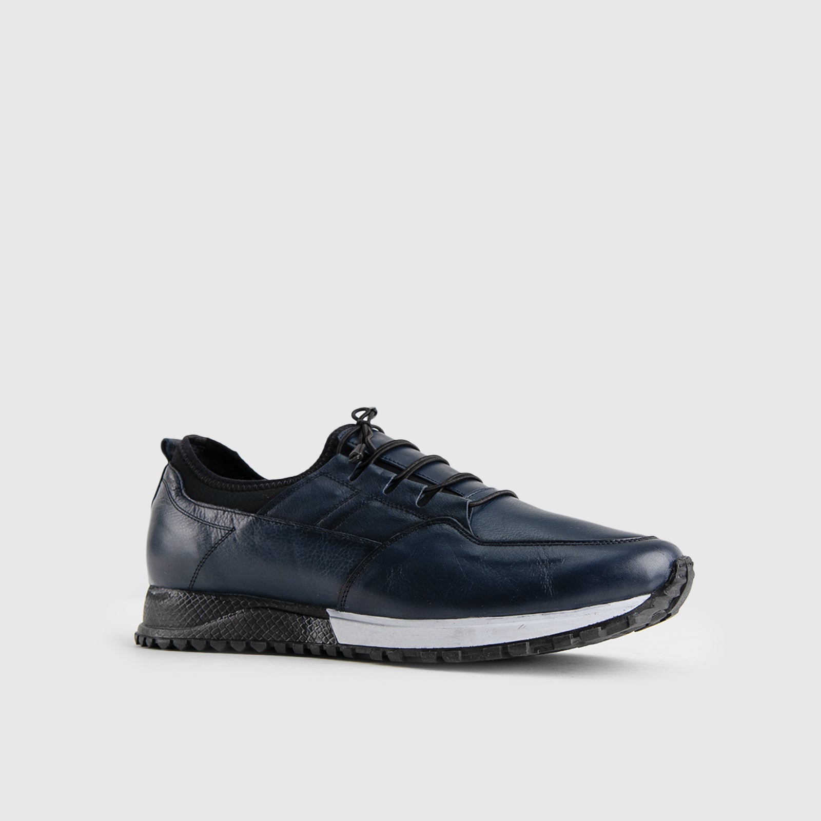 Casual Sneakers - 4375