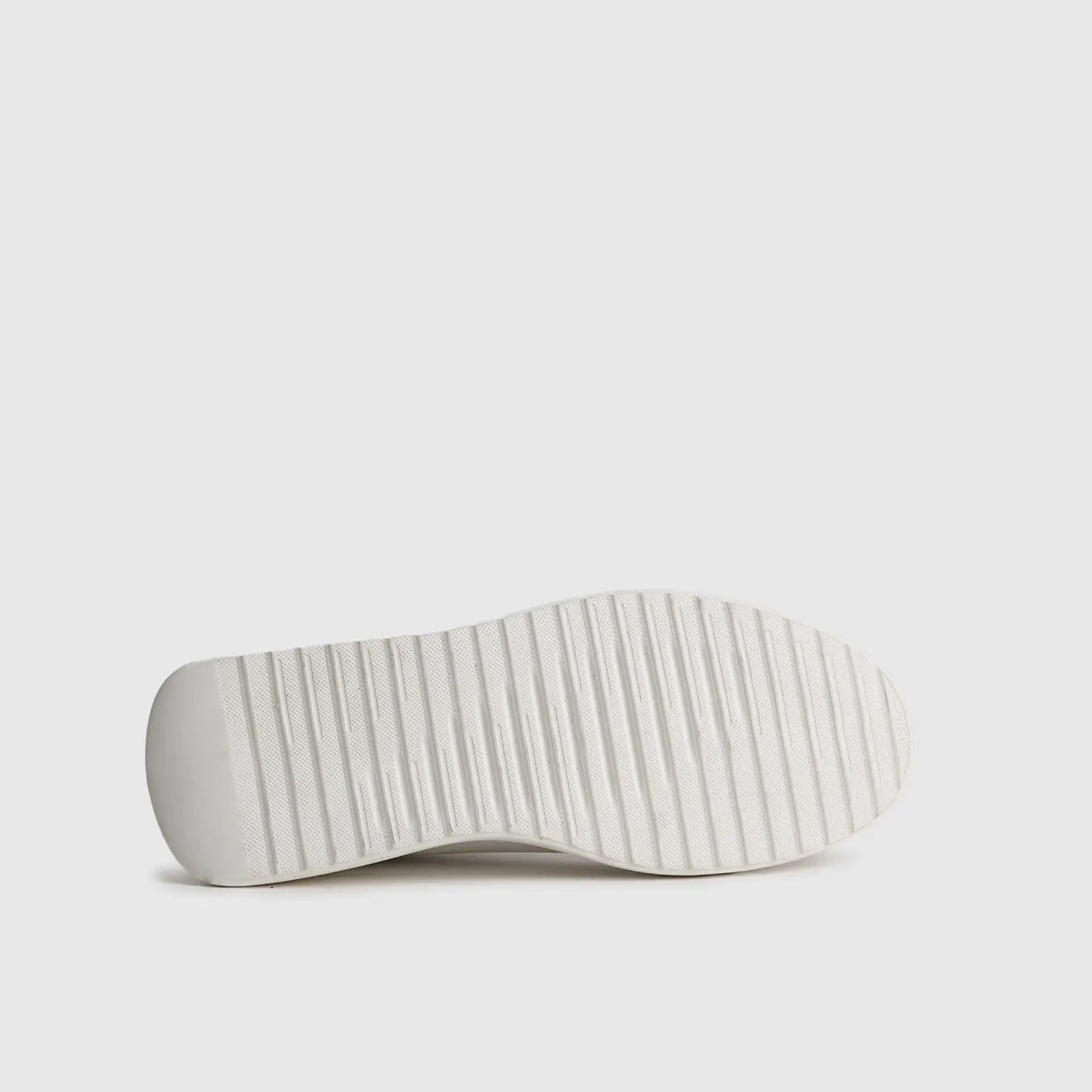 Statement Hi Top Sneakers 5100