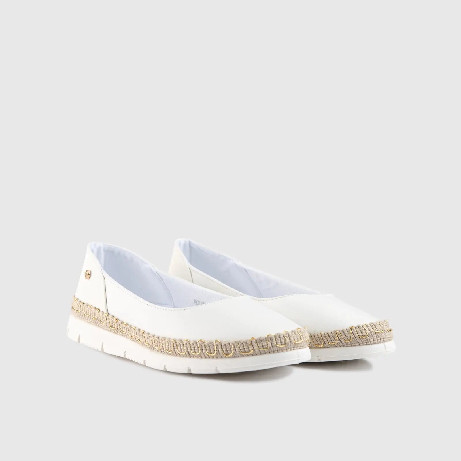 Comfort Pump White 10397