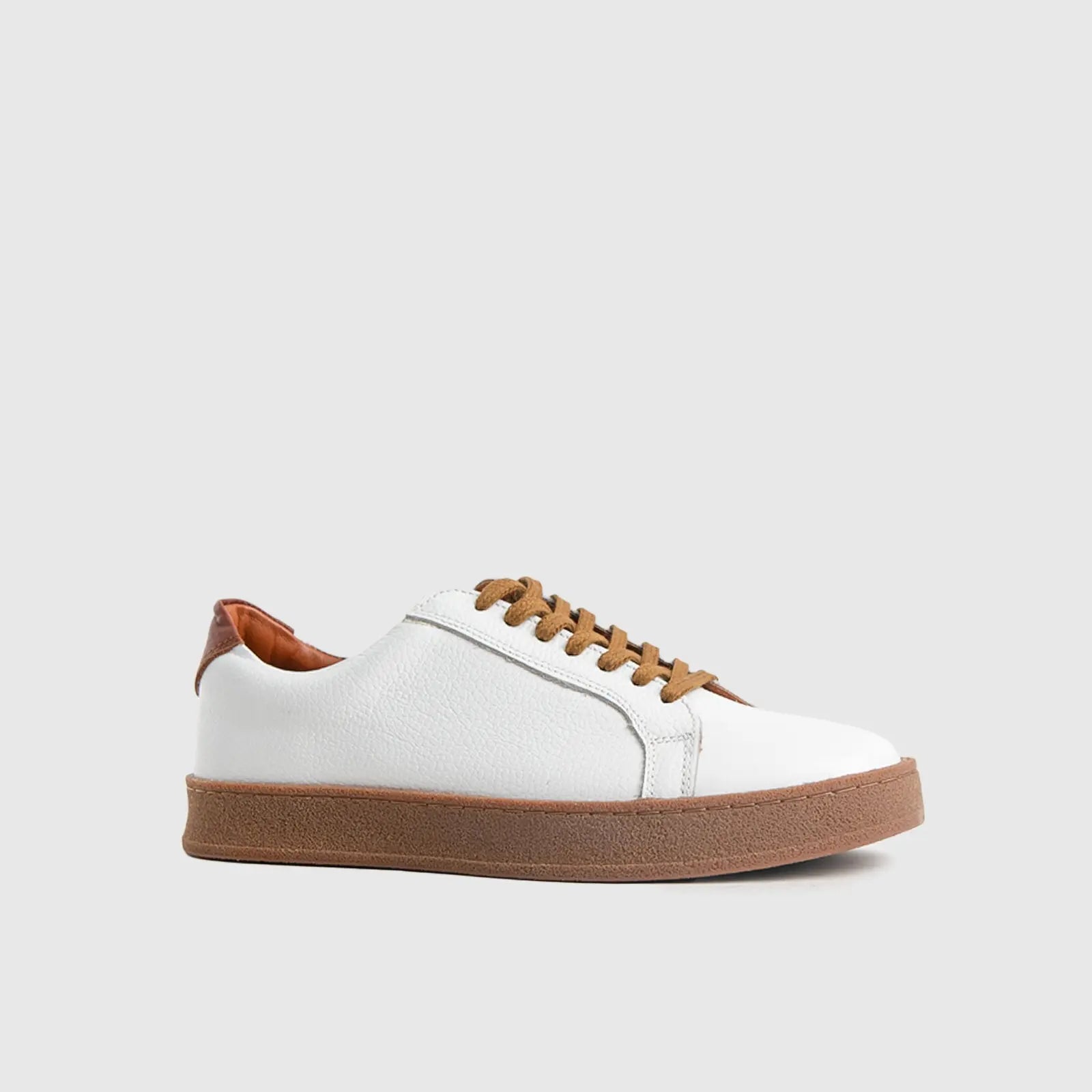 Casual Sneakers 2220 White/Tan