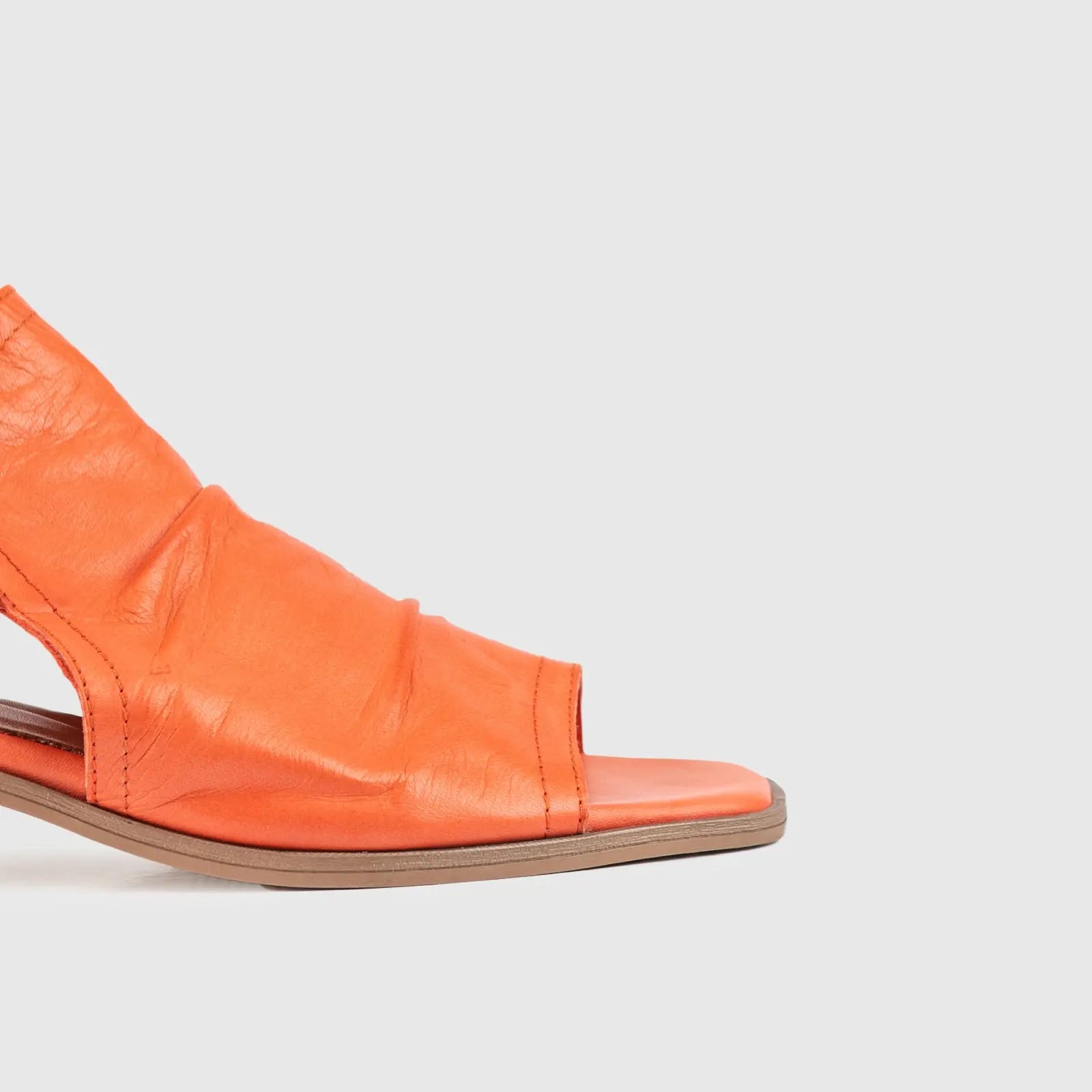Leather Comfort Block Heel Sandal Orange 8821