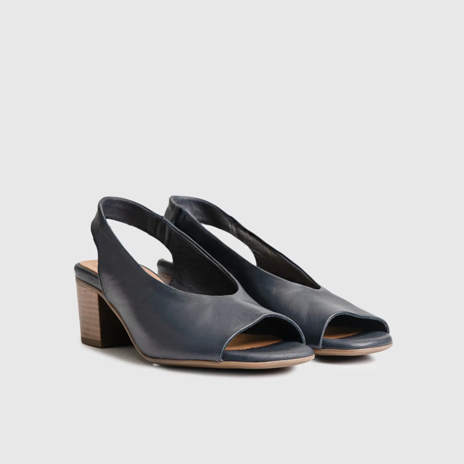 Leather Comfort Block Heel Sandal Navy 6012