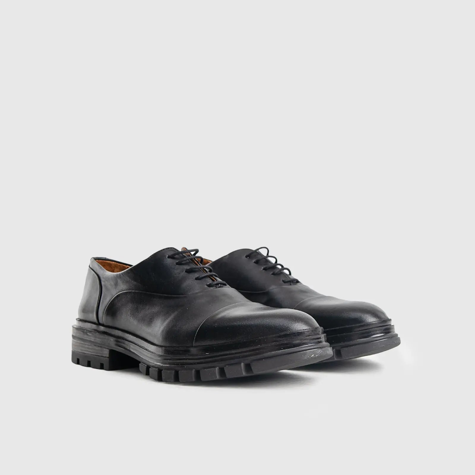 Chunky Sole Dress Oxfords Black 4010