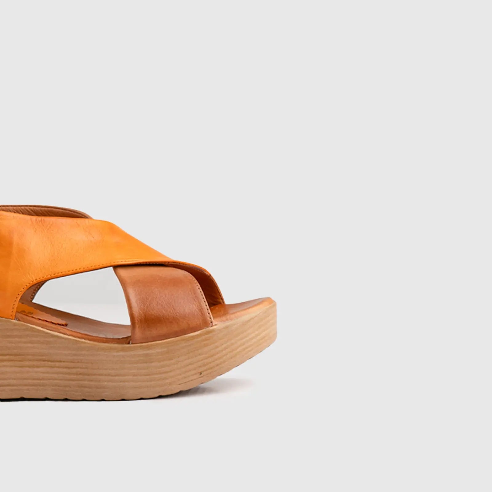 Leather Comfort Wedges Orange 9010