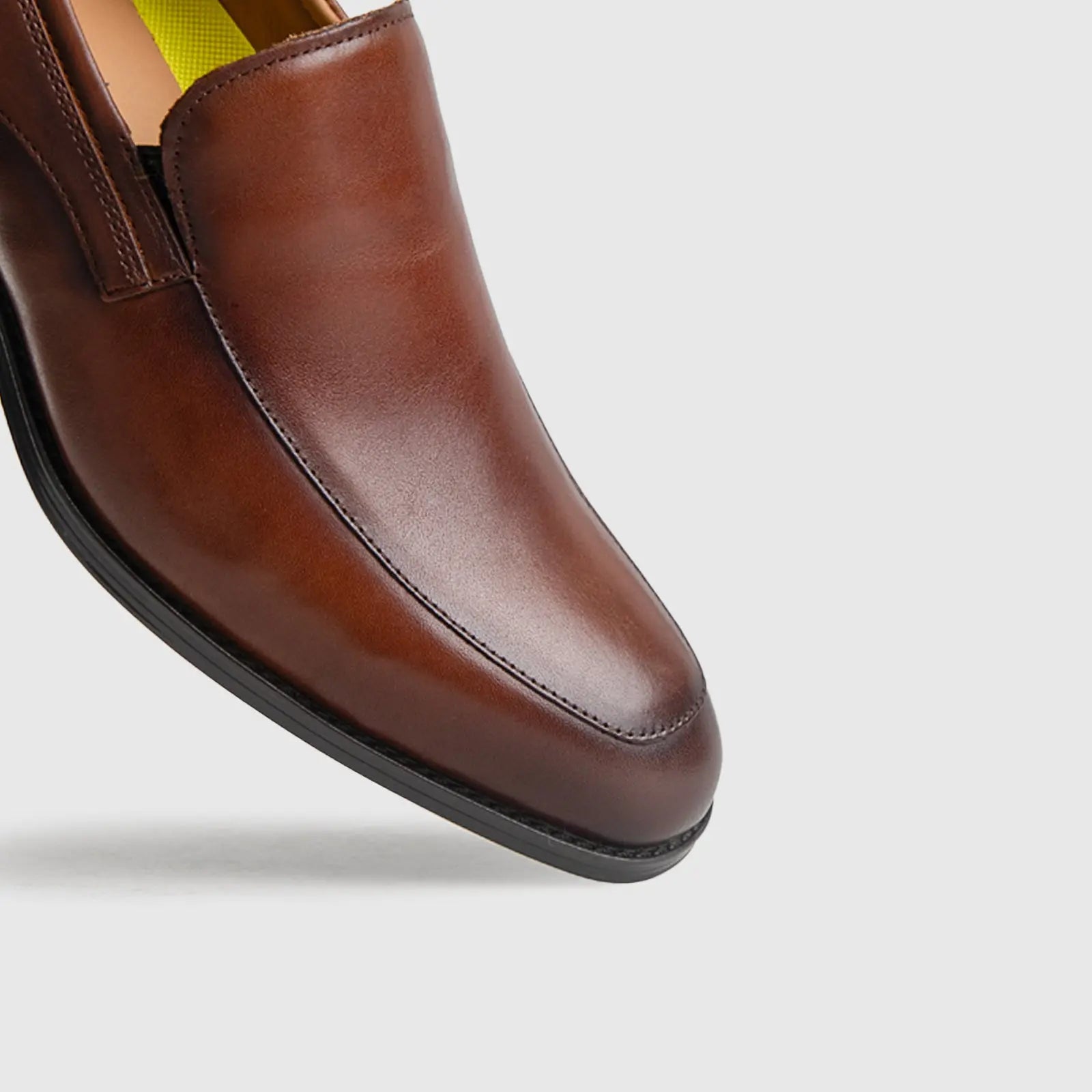 Florsheim Amelio Moc Slip on Tan 14266