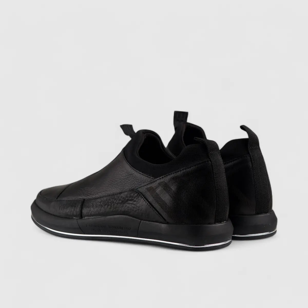 Bulletti Slip On Sneaker Black 152-10451