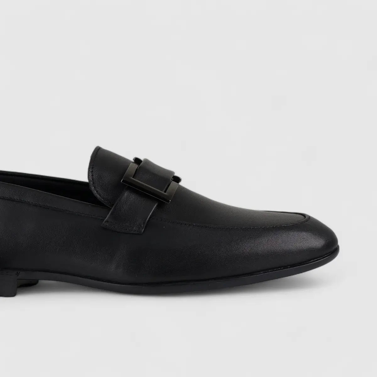 Formales Leather Loafers Black 678A-13-A16
