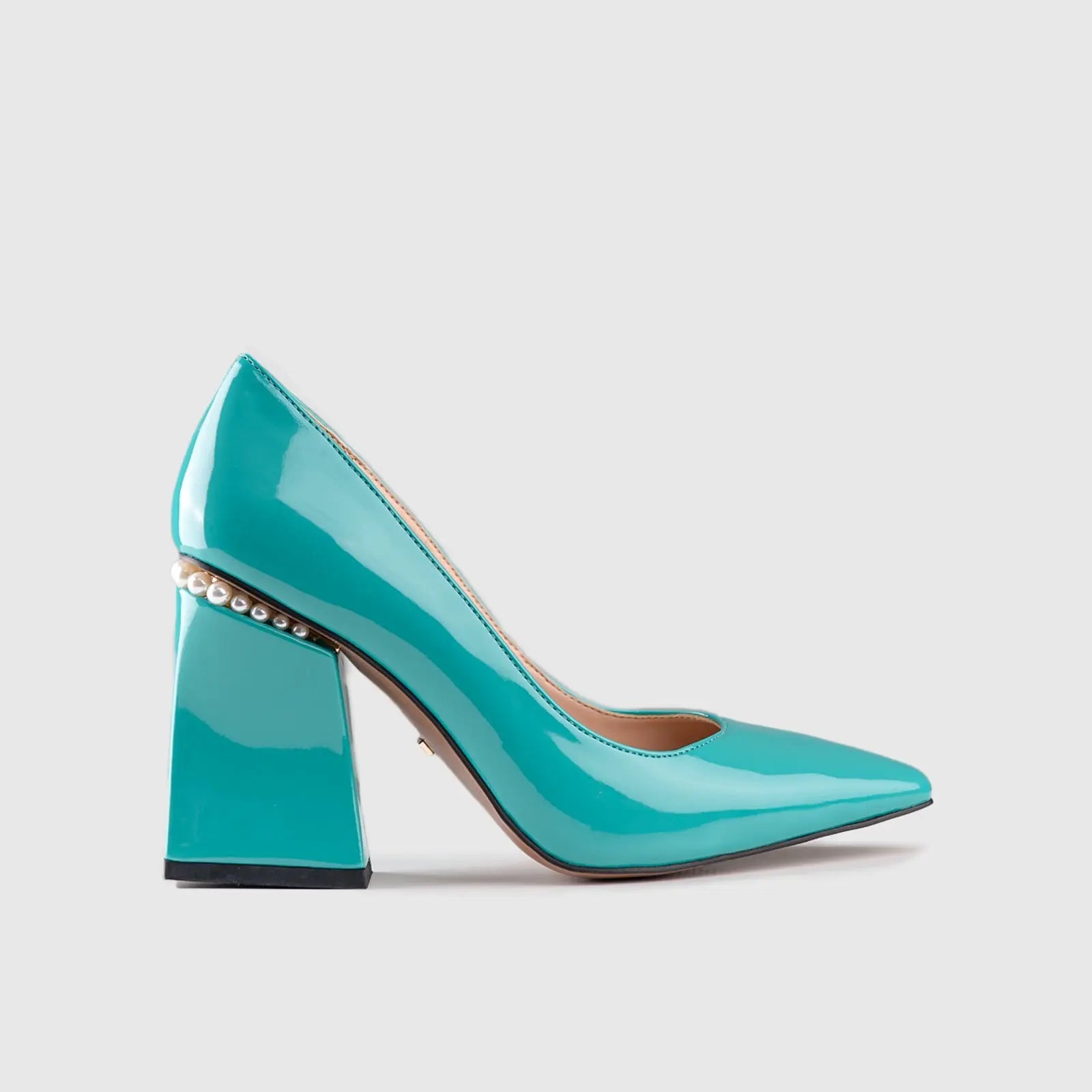 Block Heel Court Navy Car001