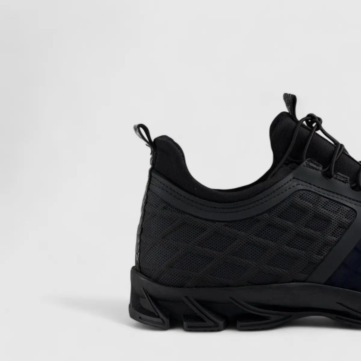 Bulletti Lace Up Sneaker Navy 10287