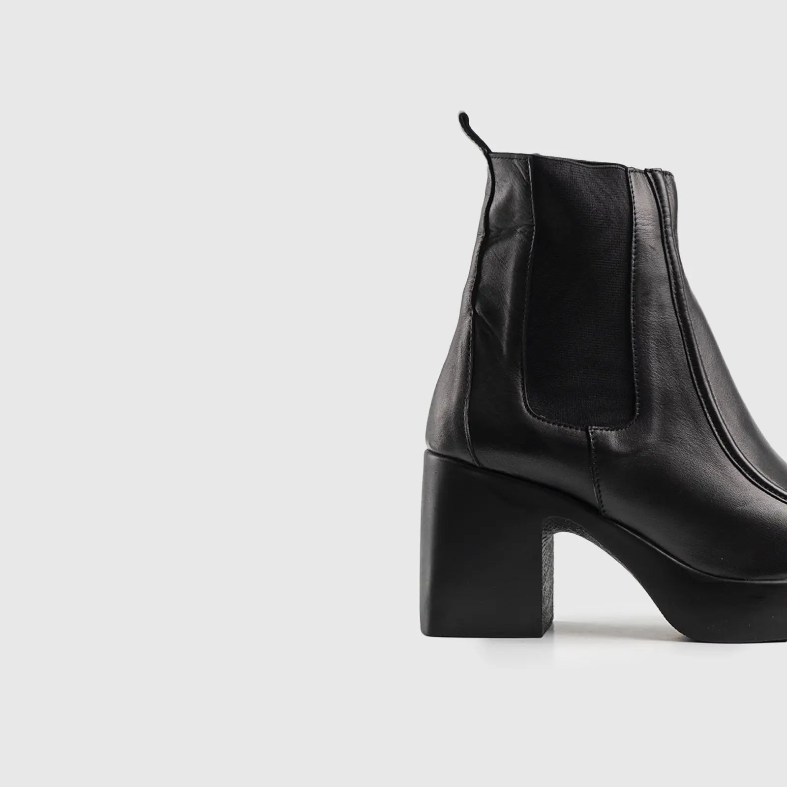 Leather Ankle Boots 11509