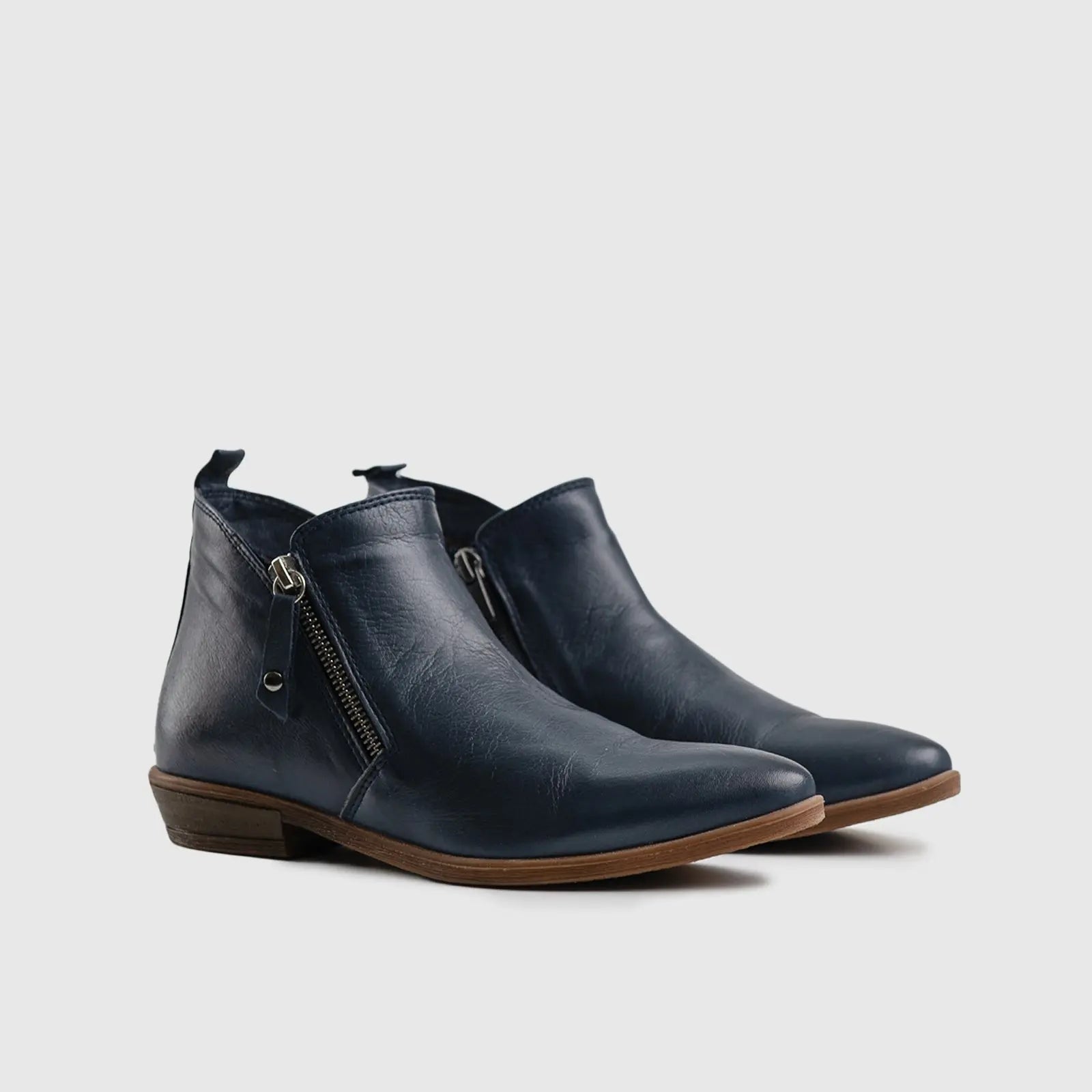 Leather Boots 242