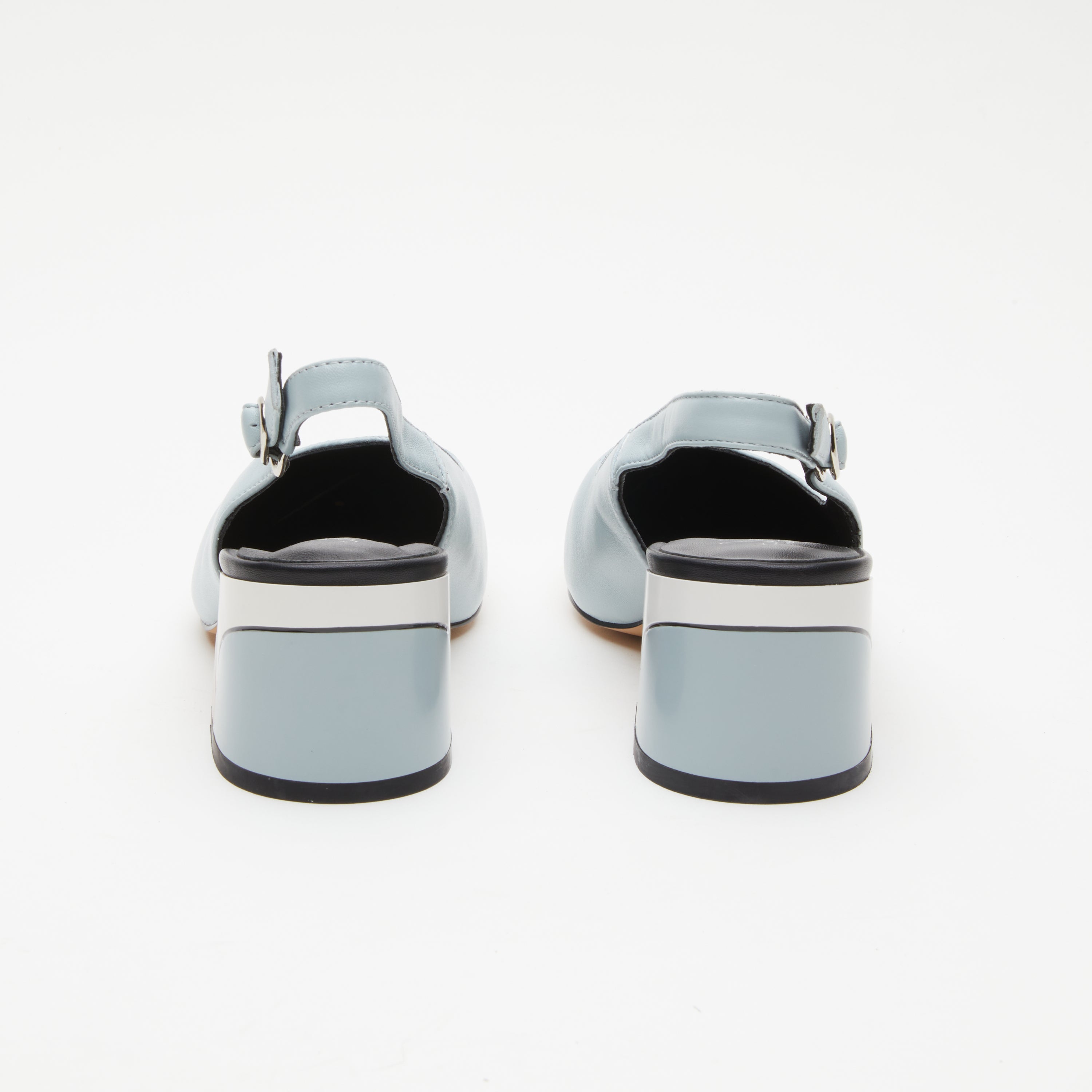 AZURA PRETTY SANDAL
