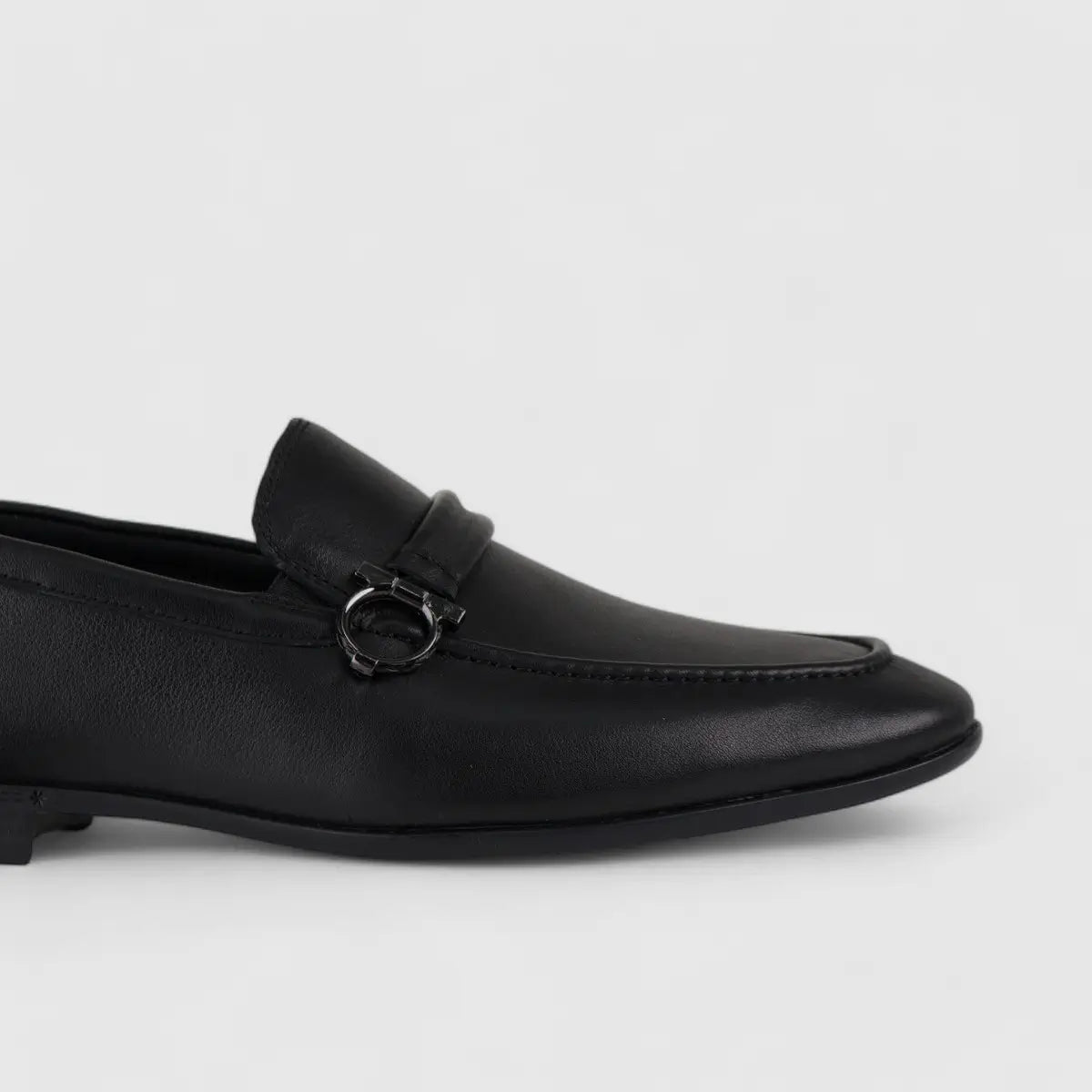 Formales Leather Loafers Black 678A-53