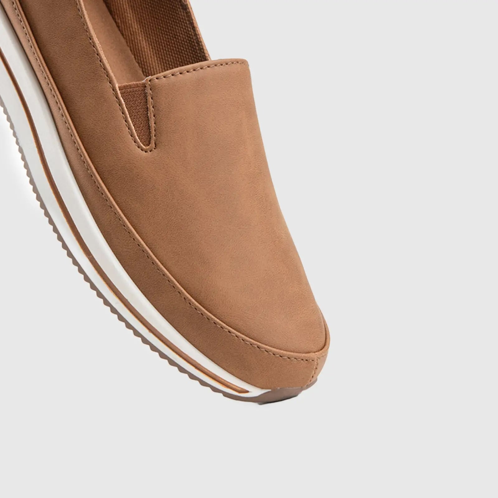 Comfort Casual Slip On 10456 Tan