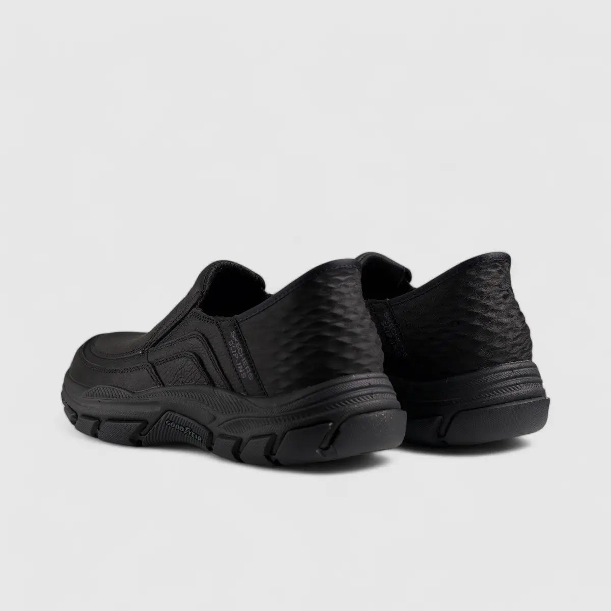 Skechers Comfort Slip Ons Black 204810