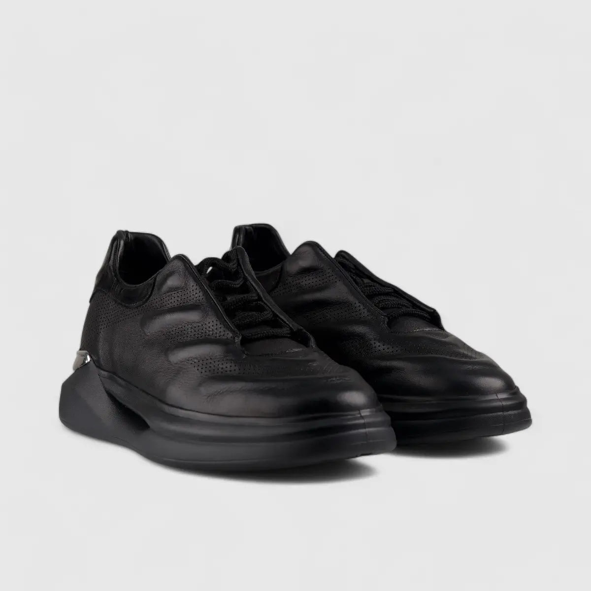 Bulletti Lace Up Sneaker Black 152-17387