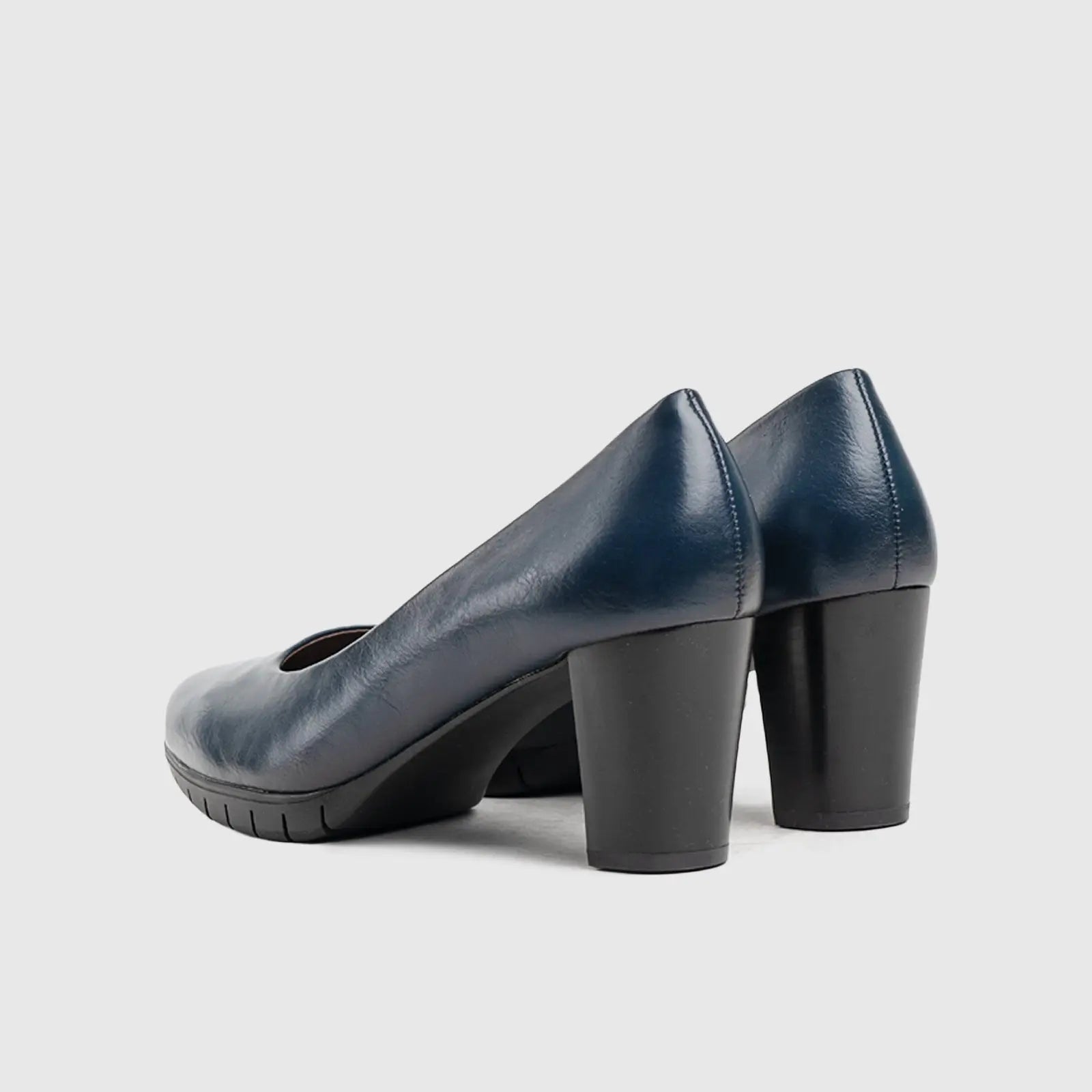 Soft Style Sian Comfort Heel 40-3