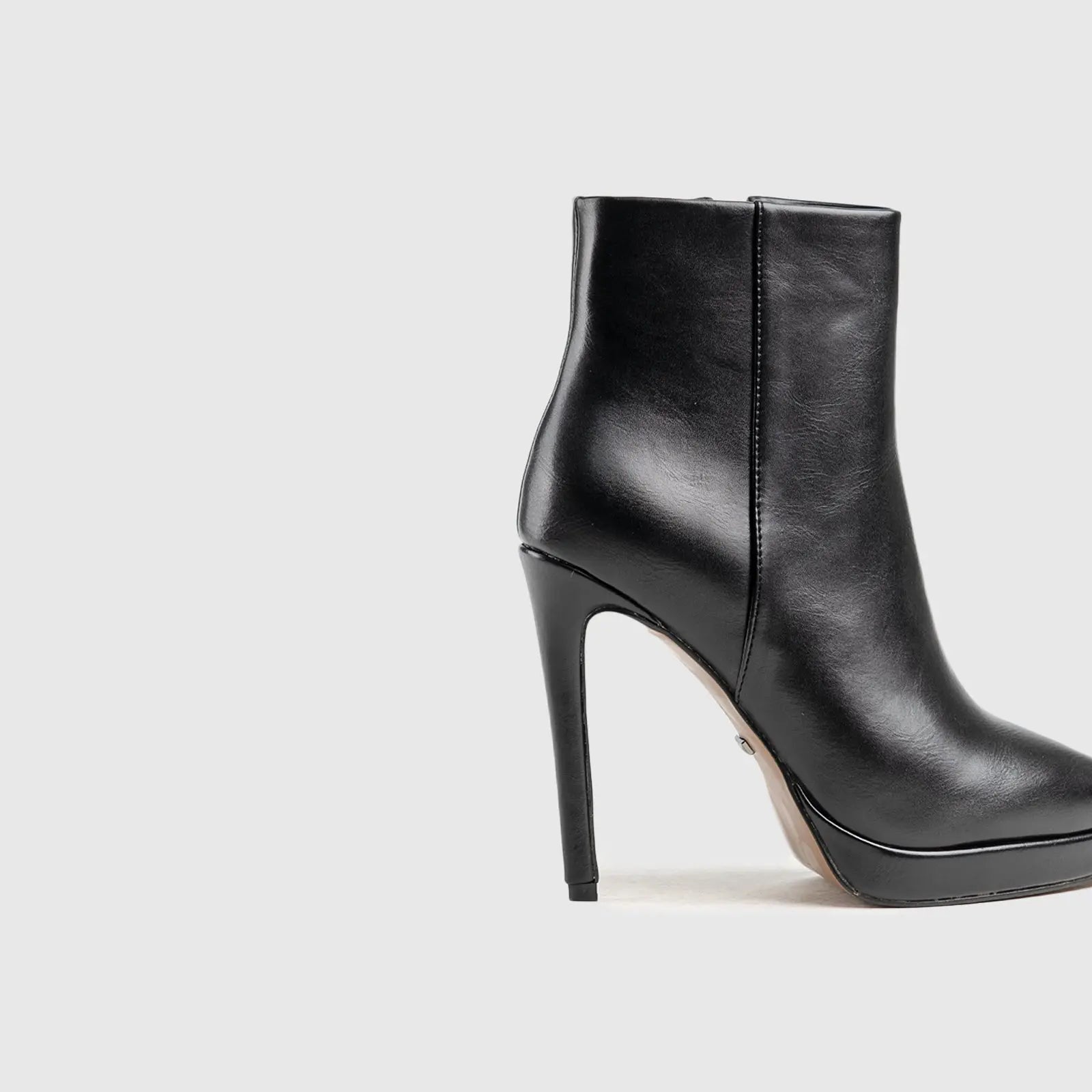 Dress Ankle Boots Black Car024