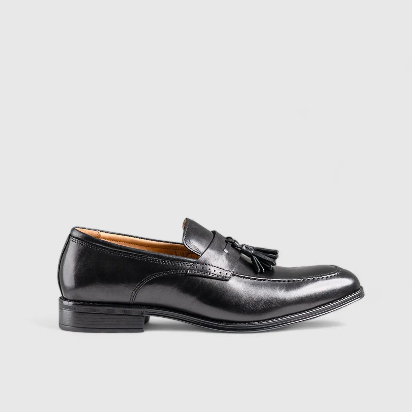 Amelio Tassel Slip On Black