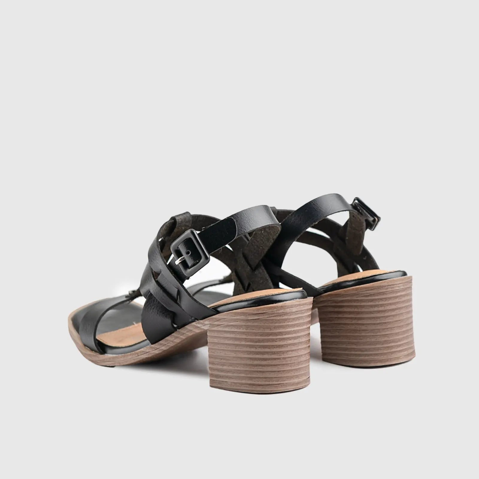 Soft Style Abigail Block Heel Sandal Black 01493