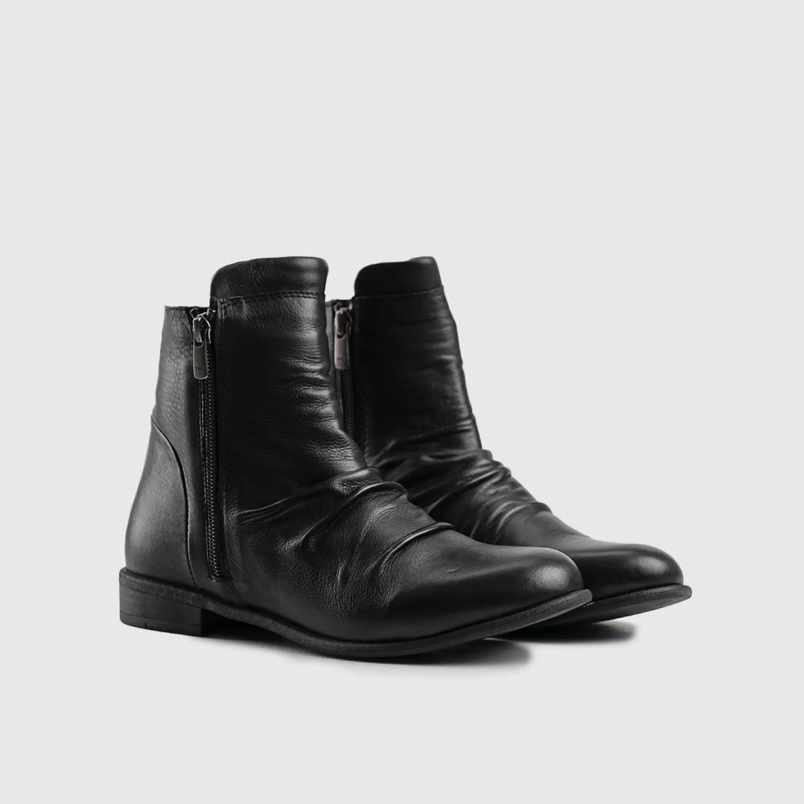 Leather Boots 2920