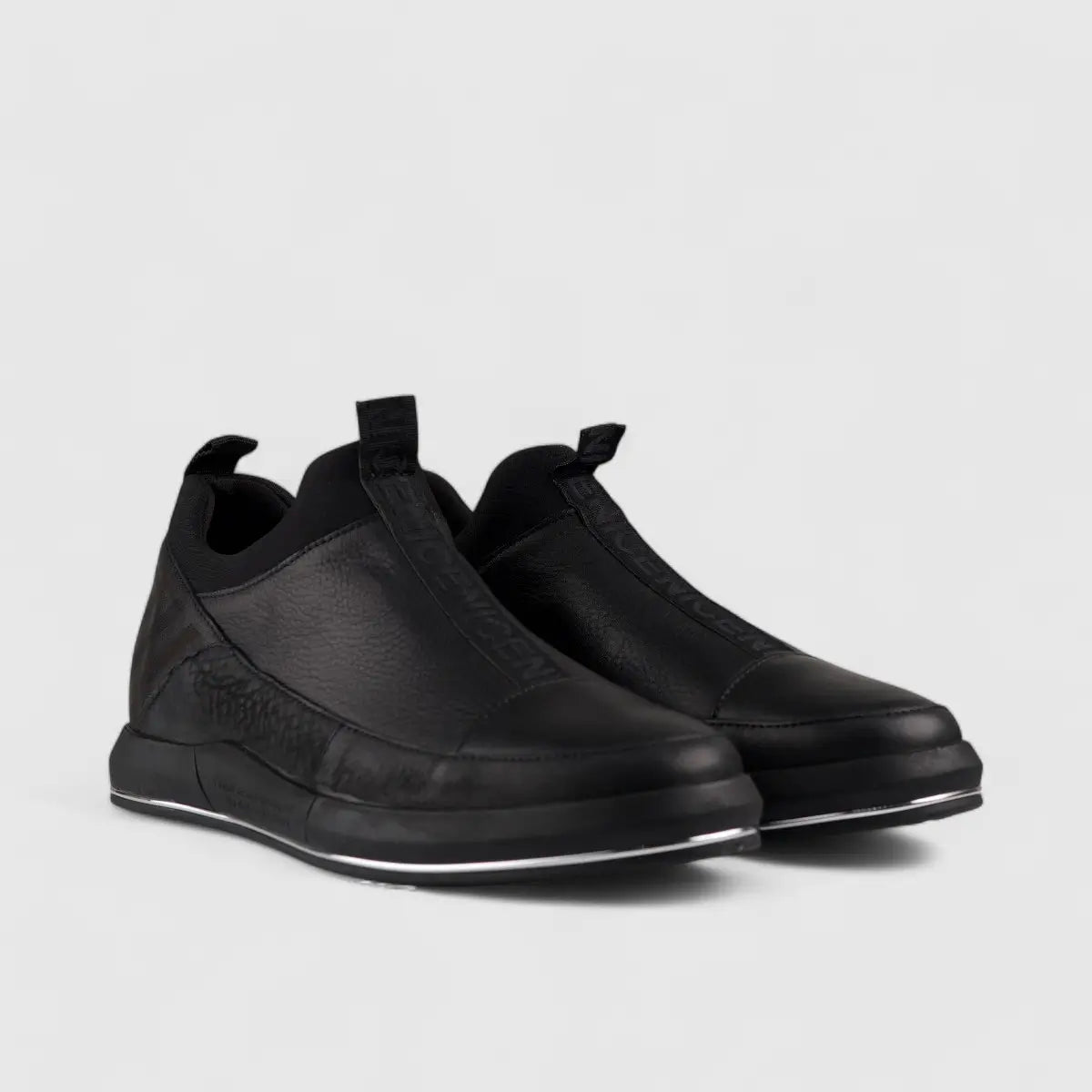 Bulletti Slip On Sneaker Black 152-10451