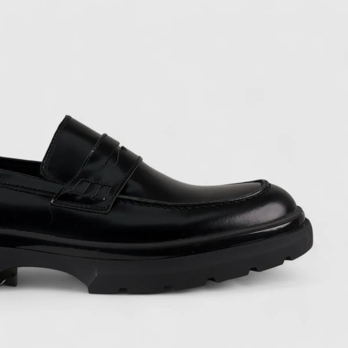 Bulletti Chunky Sole Loafer Black 4804