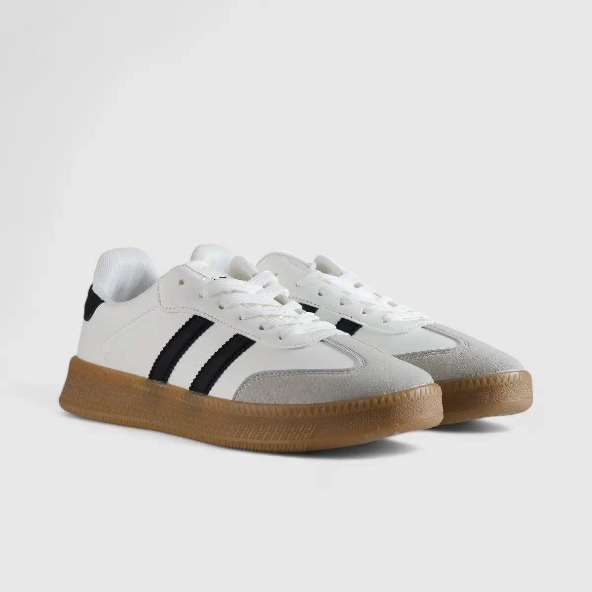K7 George Sneaker Black/White