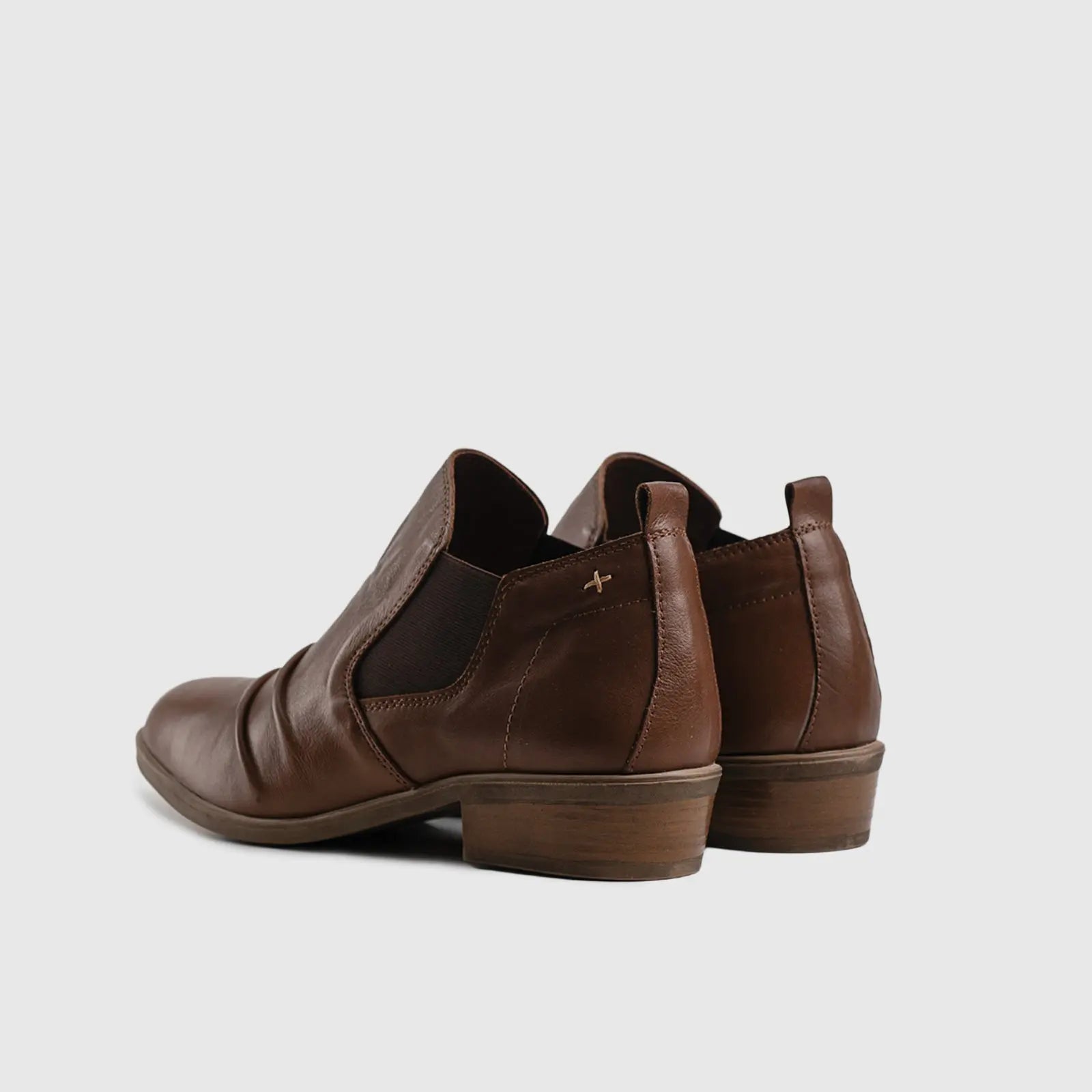 Leather Boots 2880