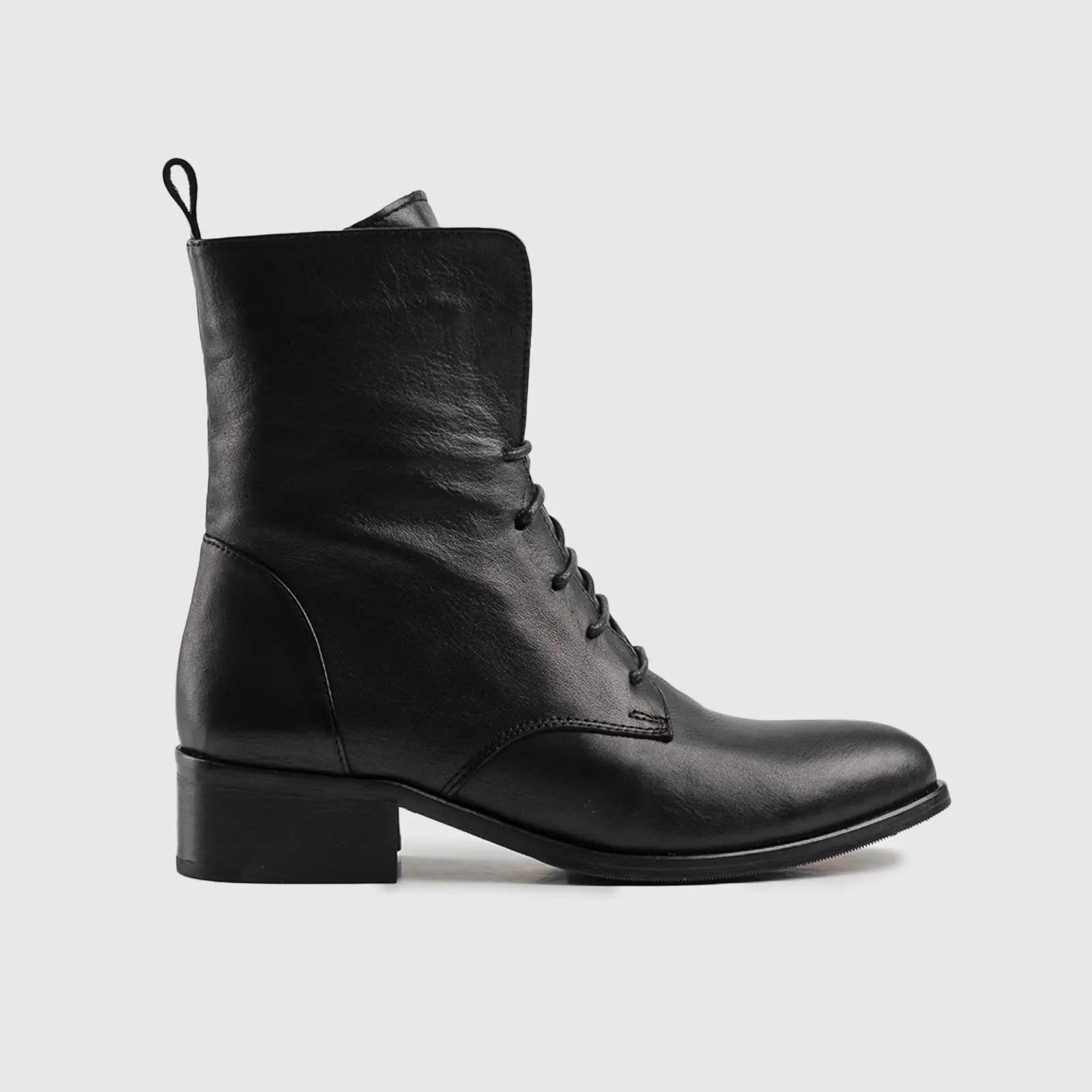 Leather Ankle Boots 8506