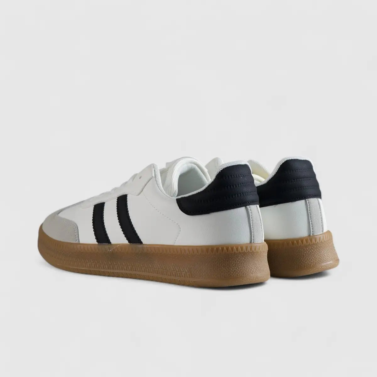 K7 George Sneaker Black/White