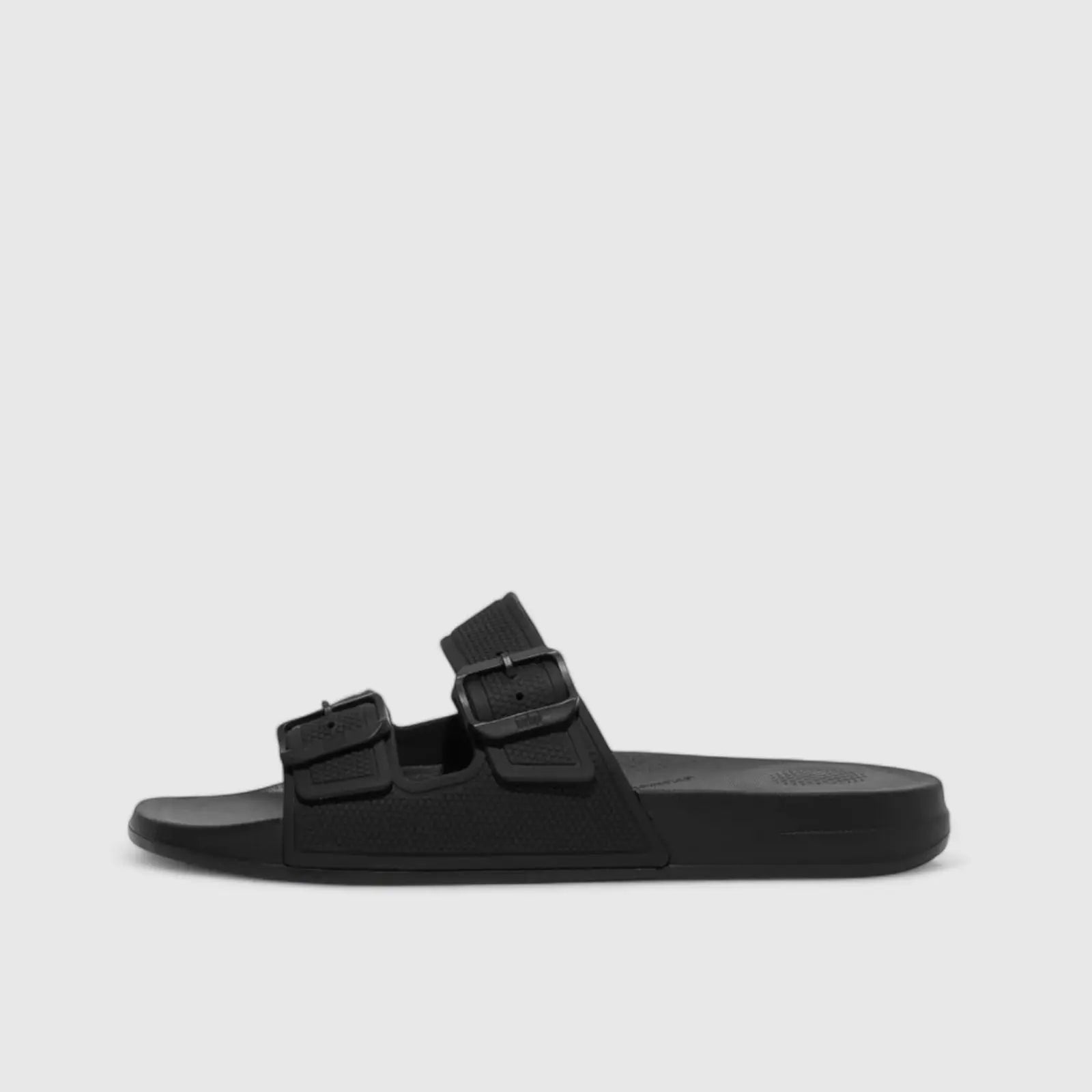 Fit Flops IQ 2Bar Buckle Slide Black GS9-001