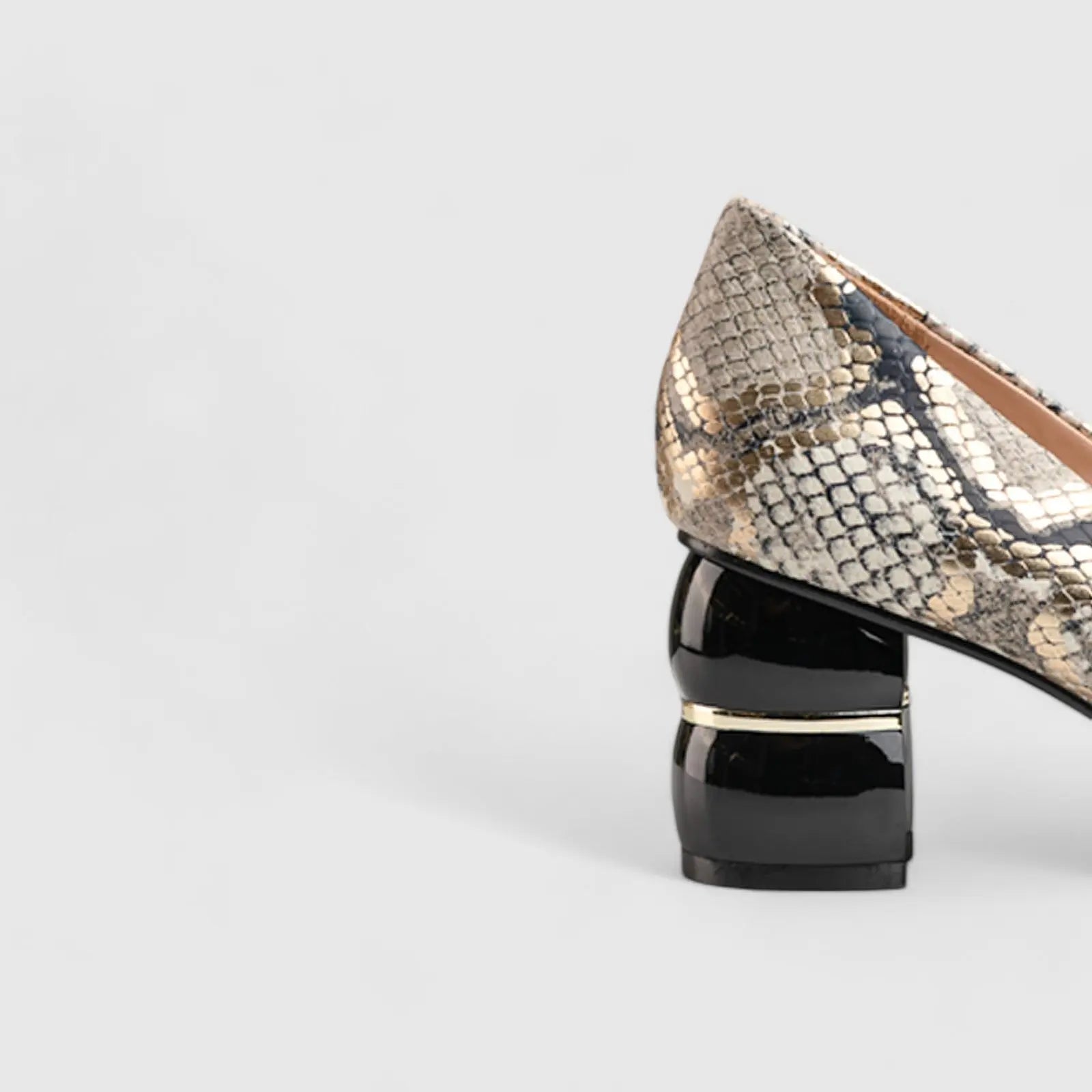 Statement Block Heel Court Black/Gold Snake 9912