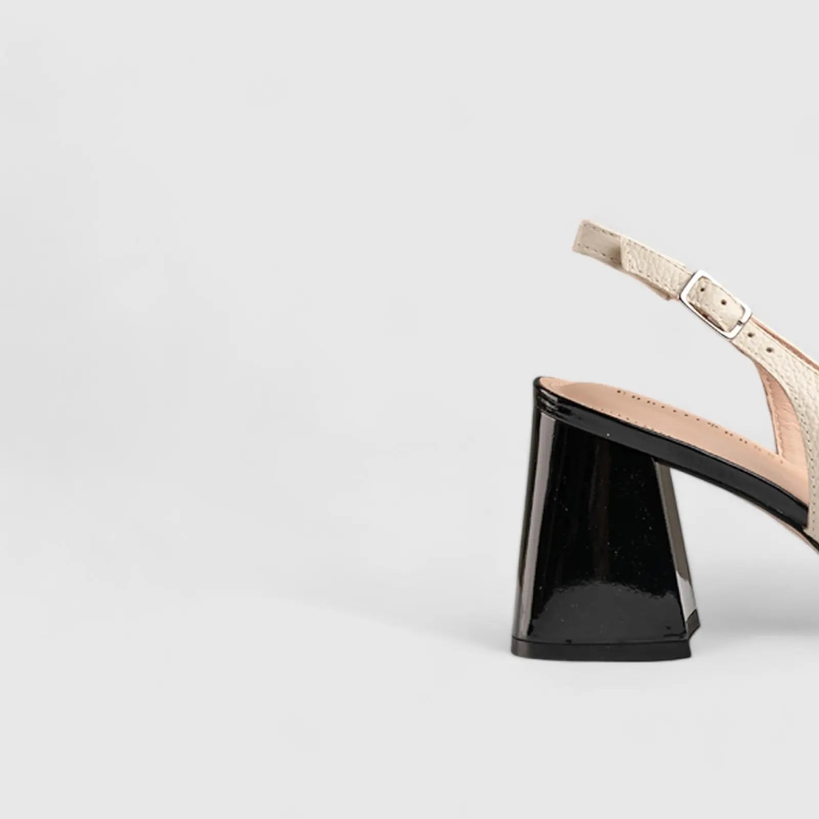 Block Heel Court Slingback Beige/Black 11163