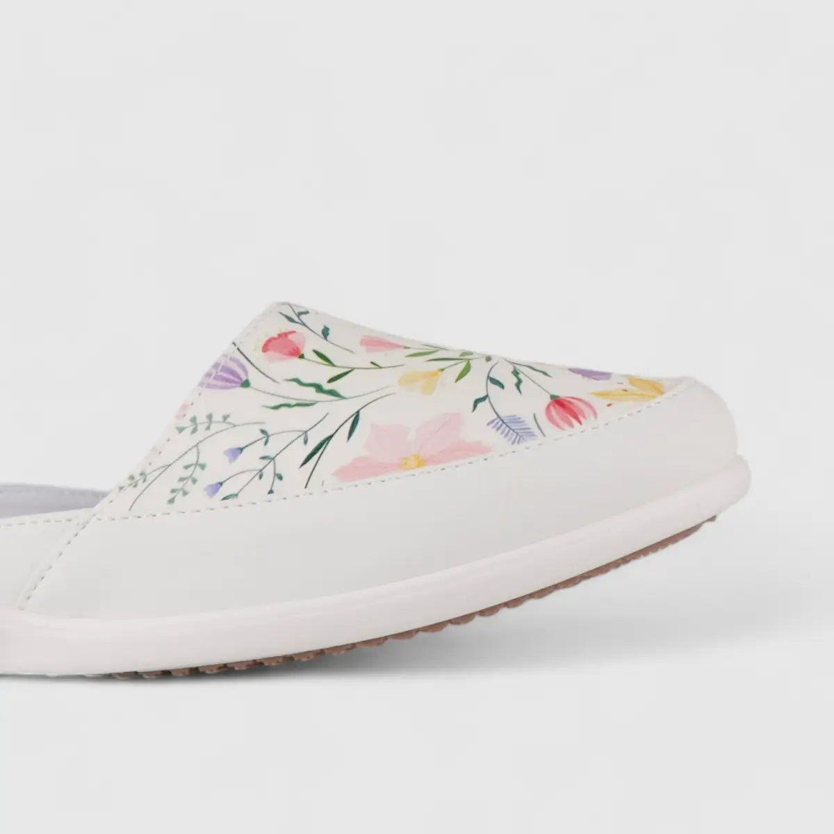 PC Casual Pumps White Floral 10550