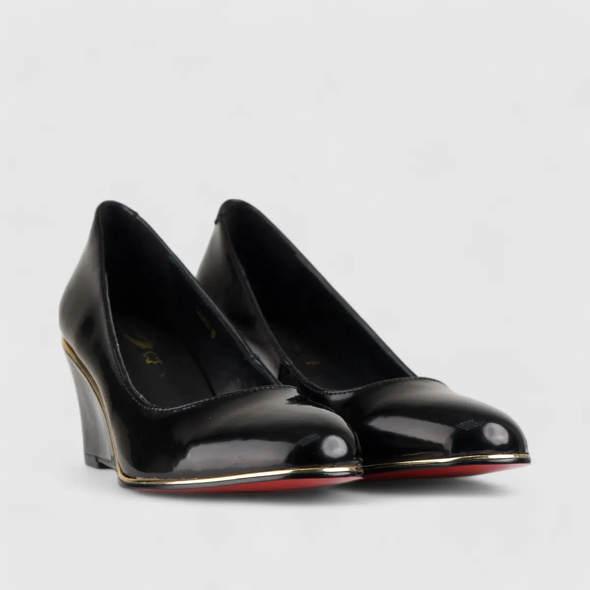 Bulbul Leather Wedge Black LAR6003