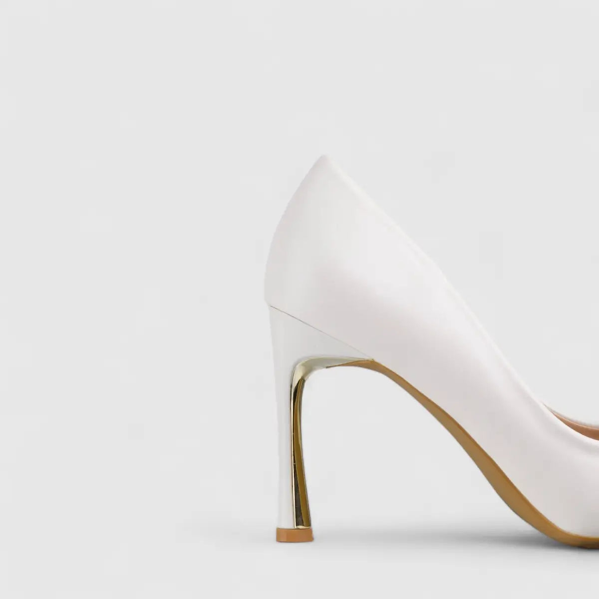 Bulbul Stiletto Court Shoe White LI006