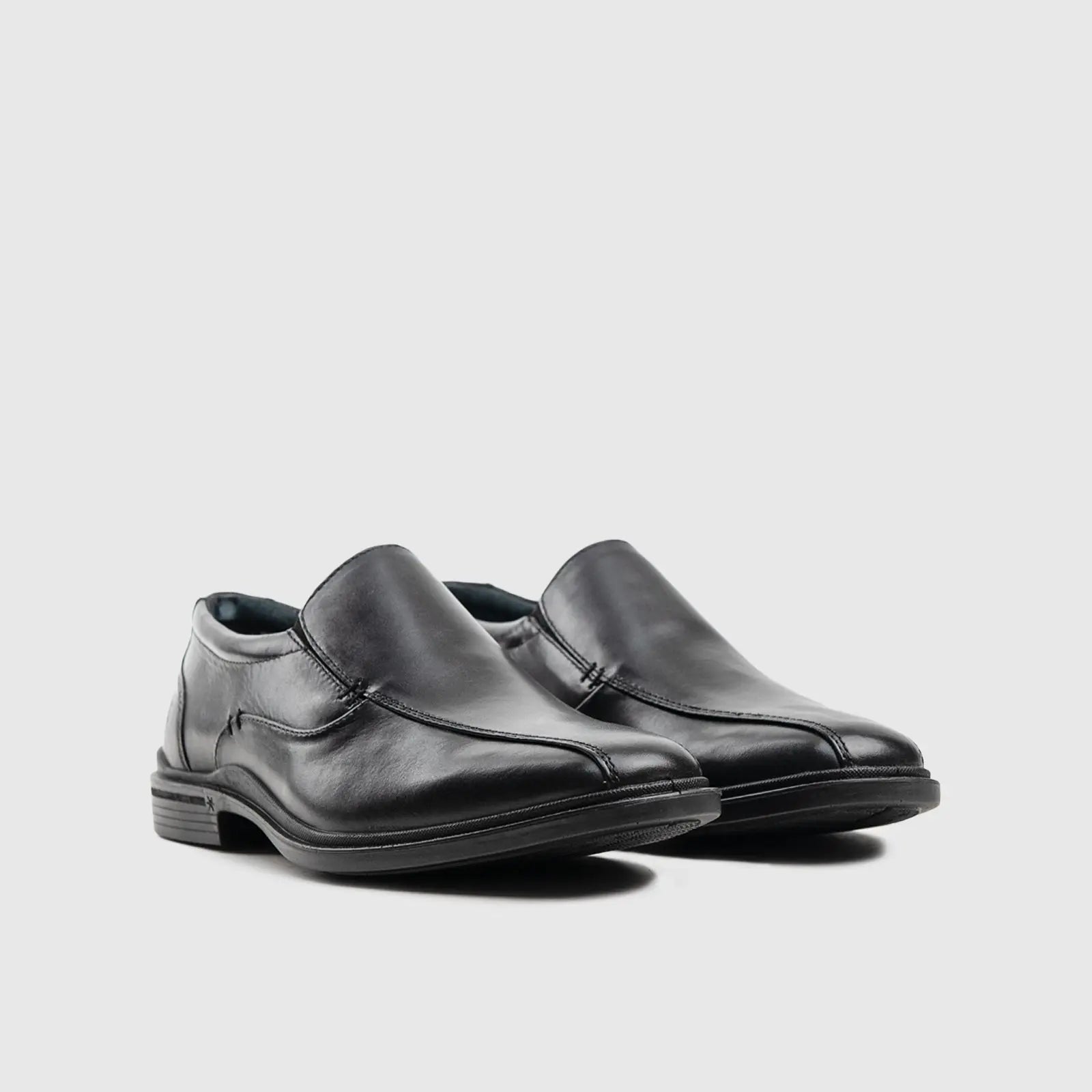 Karter Comfort Slip Ons Black 00817