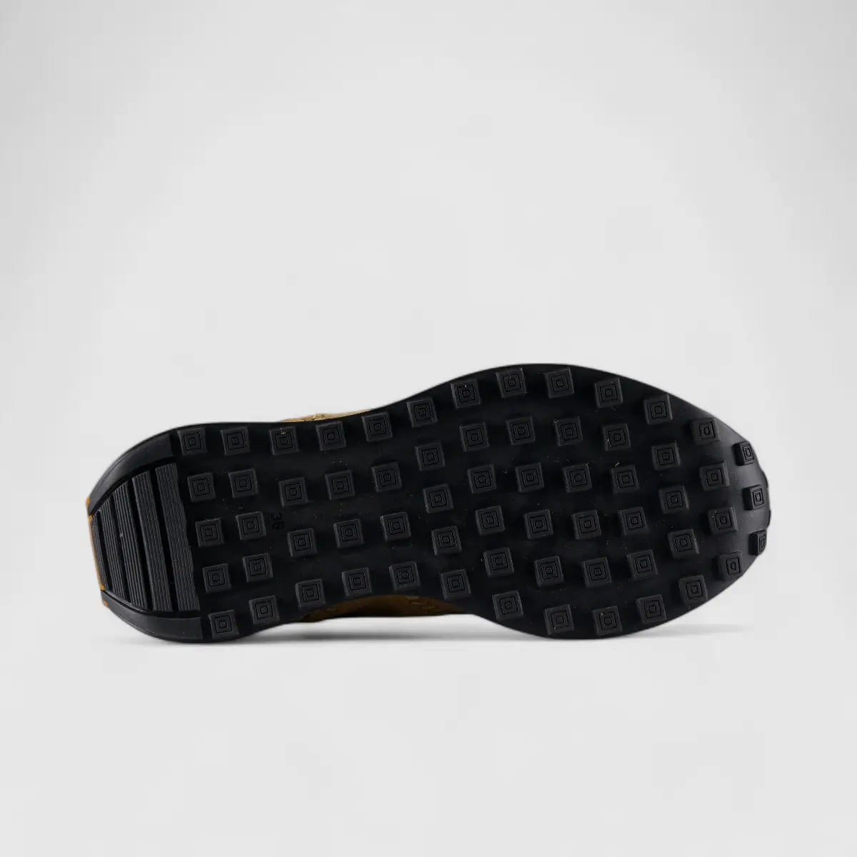 CJ Statment Sneaker Bronte Tan