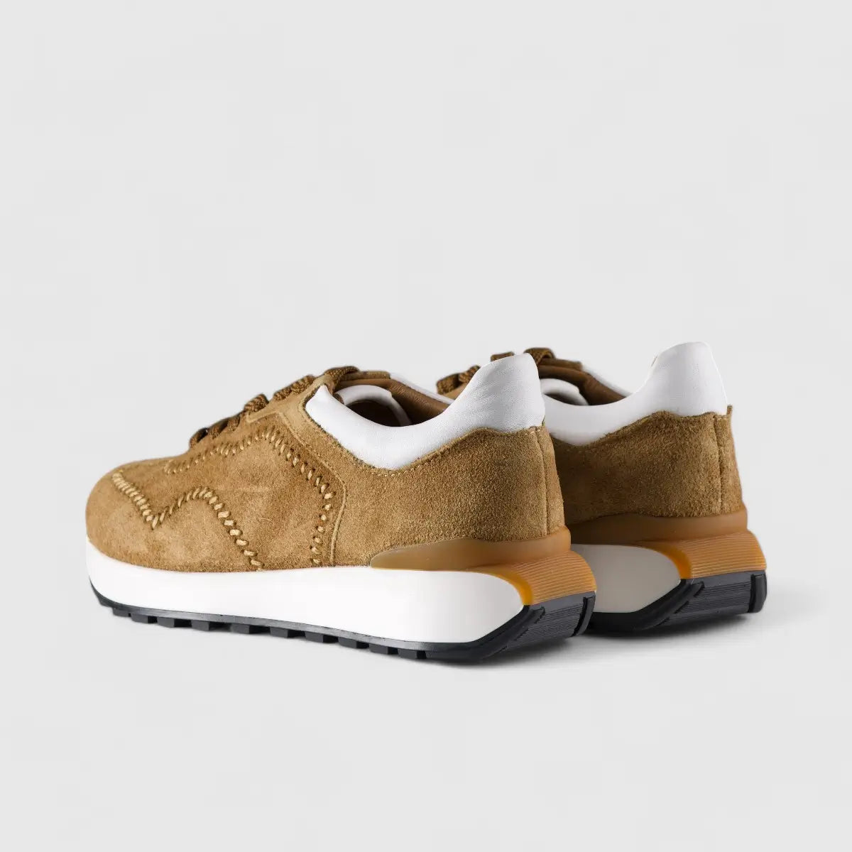 CJ Statment Sneaker Bronte Tan