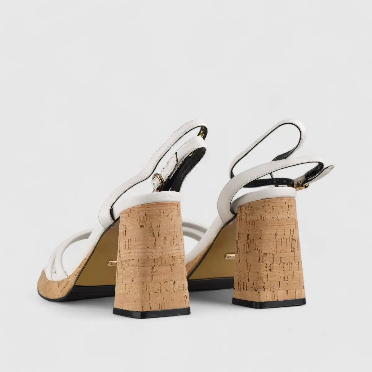 Bulbul Block Heel Sandal Black CAR5032